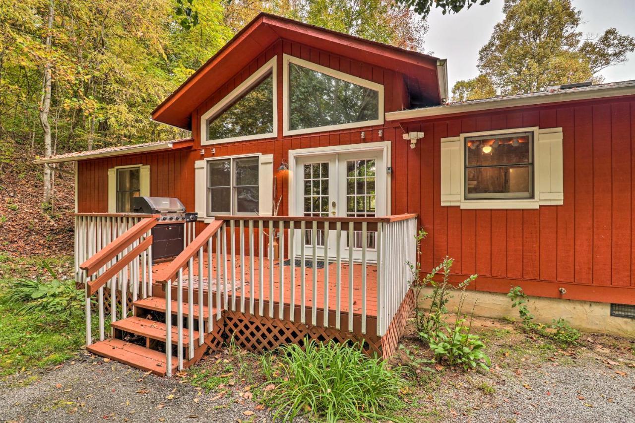 Rustic Red Cabin With Deck In Maggie Valley Club! Villa Buitenkant foto